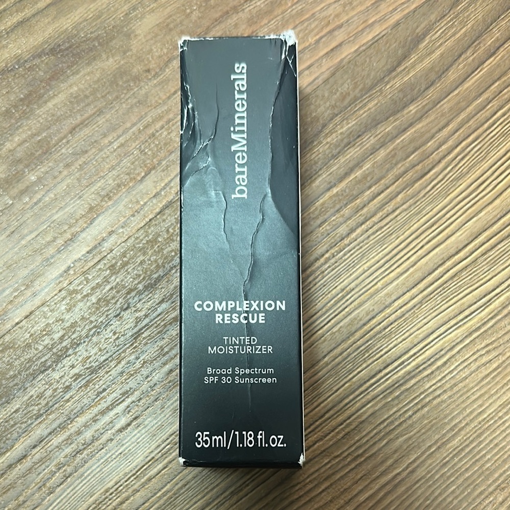 bareMinerals Complexion Rescue Tinted Moisturizer